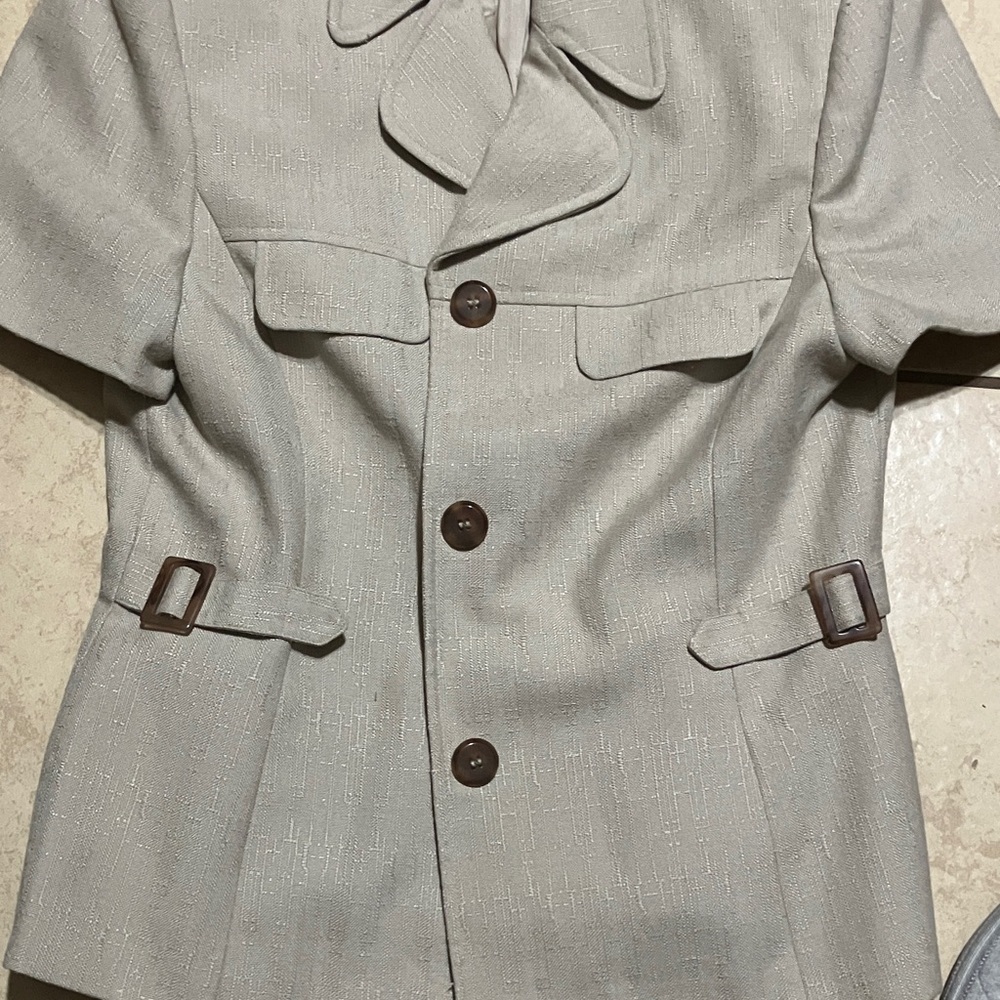 Amanda Smith Beige Textured Blazer